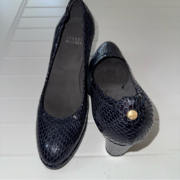 Stuart Weitzman Navy Blue Snakeskin Embossed Leather - Picture 4 of 8